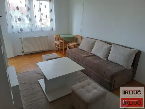 Izdavanje, jednosoban stan, 38m², Grbavica, Novi Sad Sve Podlokacije