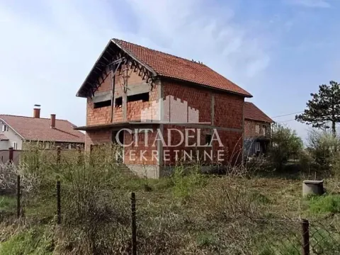 Prodaja, kuća, 180m², Lisović, Barajevo - image 4