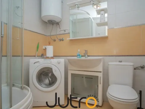 Rent, two bedroom apartment, 64m², Stari Aerodrom, Podgorica - image 9
