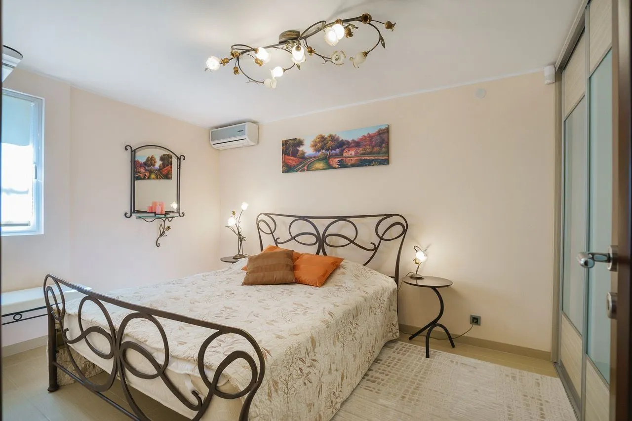 Sale, house, 300m², Stoliv, Kotor