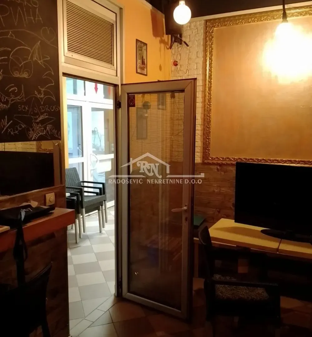 Sale, office space, 44m², Brace Jerković, Voždovac Sve Podlokacije