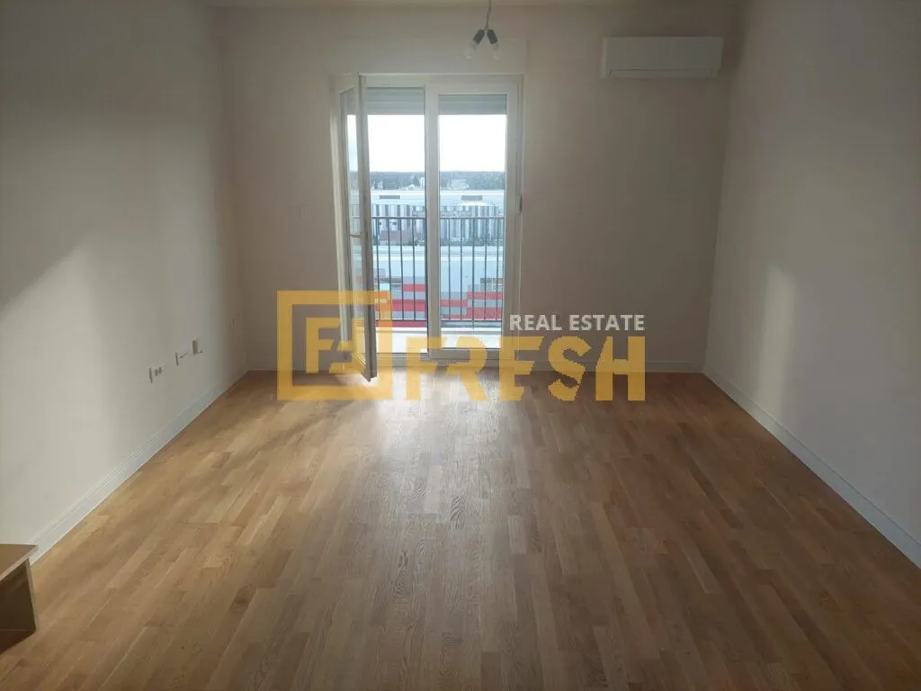 Rent, two bedroom apartment, 60m², Pobrežje, Podgorica