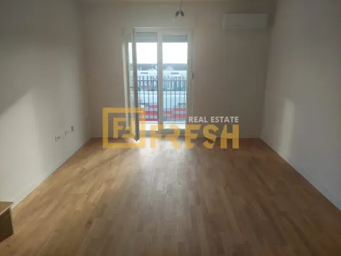 Rent, two bedroom apartment, 60m², Pobrežje, Podgorica - image 3