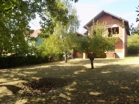 Prodaja, kuća, 228m², Karadjordjevo brdo, Paraćin - image 3