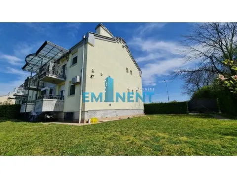 Sale, house, 360m², Bezanijska Kosa 2, Bežanijska Kosa Sve Podlokacije - image 7