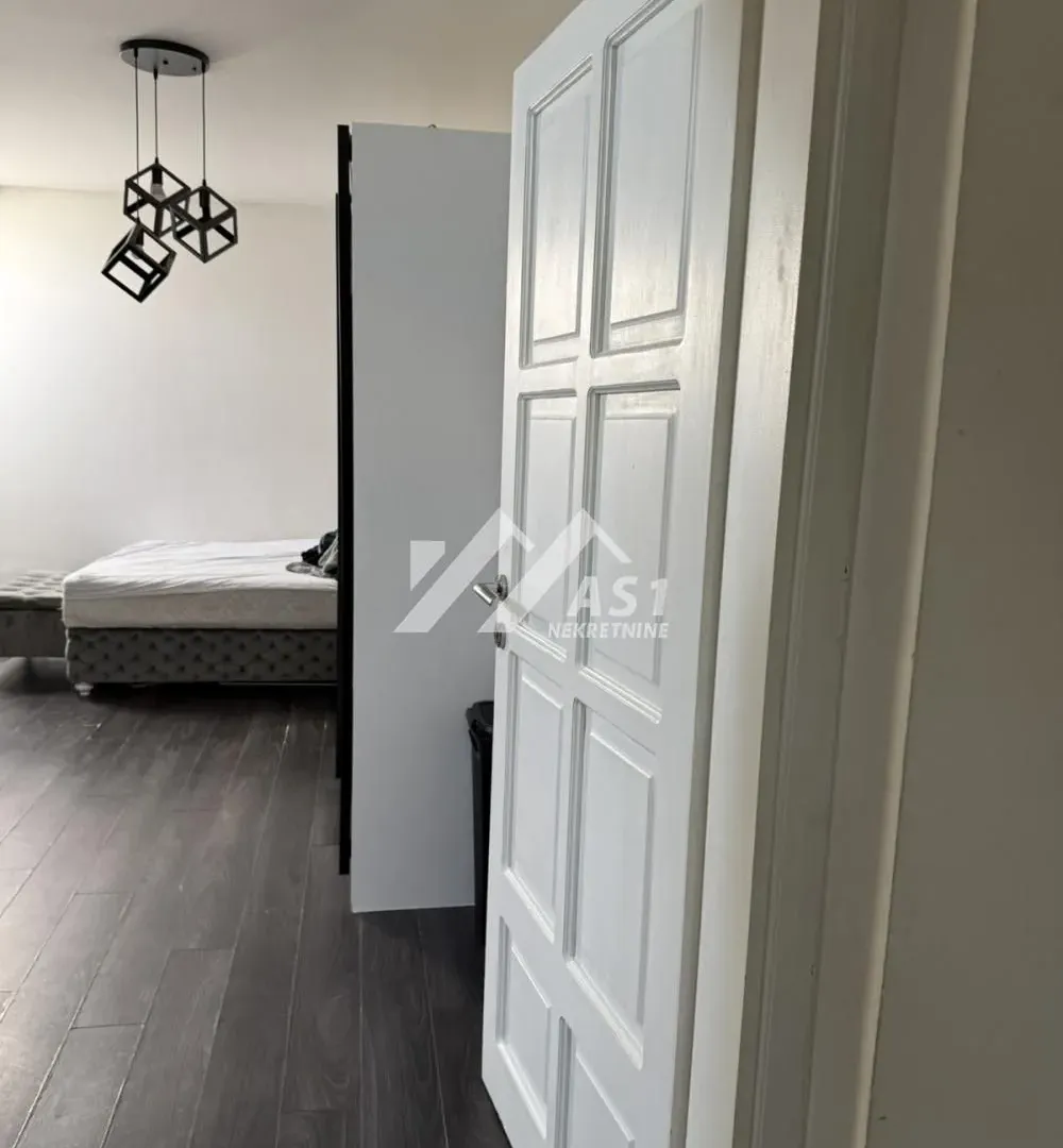 Rent, one bedroom apartment, 15m², Detelinara, Novi Sad Sve Podlokacije
