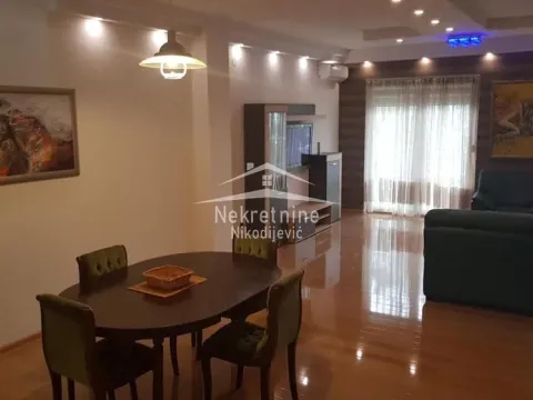 Izdavanje, stan, 310m², Savski Venac, Beograd - image 4