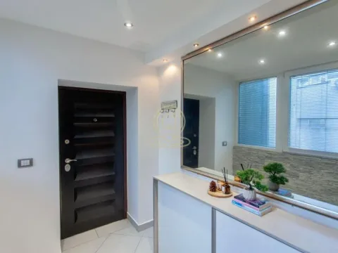 Rent, two bedroom apartment, 53m², Stari Grad, Beograd - image 9