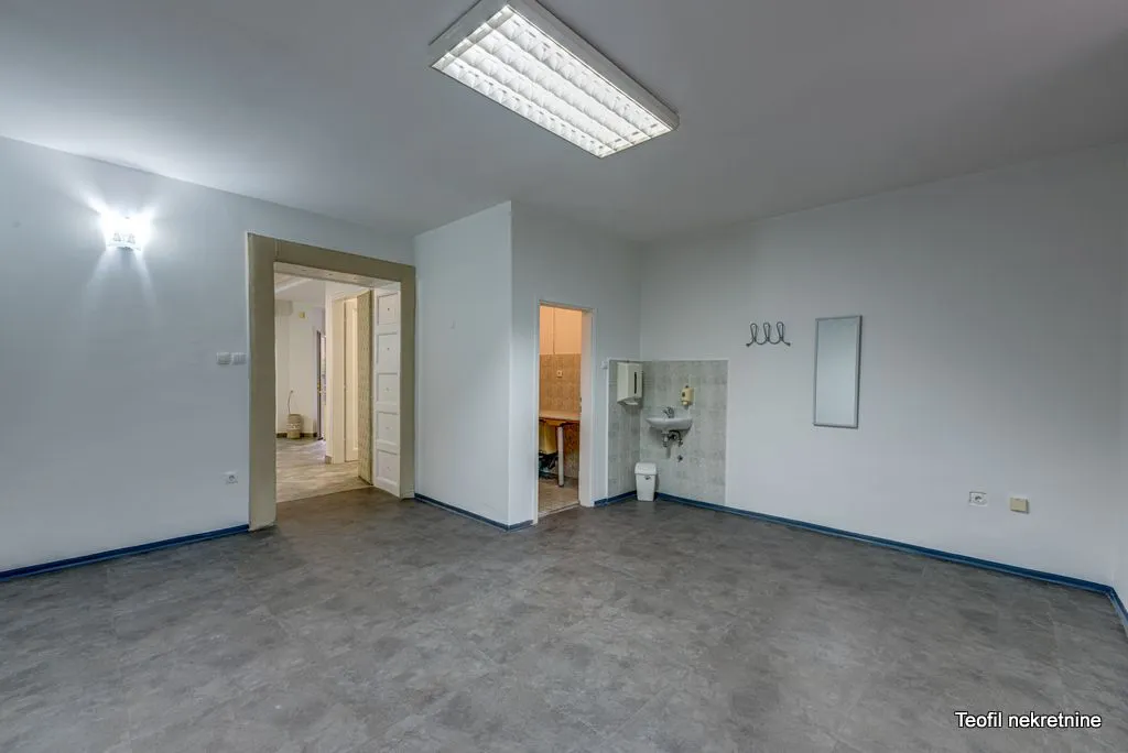 Rent, office space, 88m², Stari Grad, Beograd