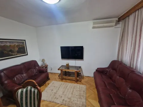 Izdavanje, jednosoban stan, 47m², Preko Morače, Podgorica - image 4