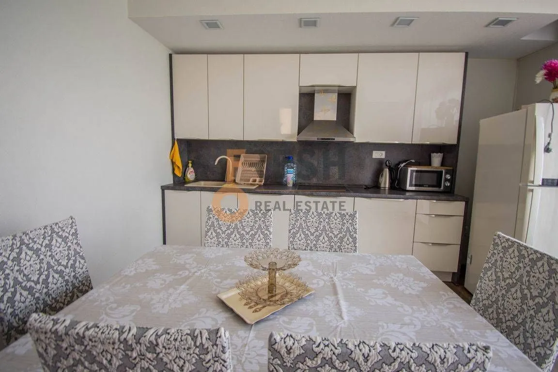 Sale, house, 240m², Tivat, Crna Gora