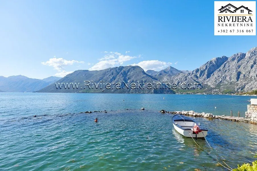 Sale, house, 450m², Dobrota, Kotor