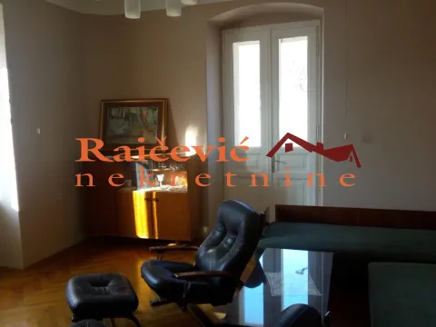 Sale, four bedroom apartment, 100m², Raška, Srbija - image 1