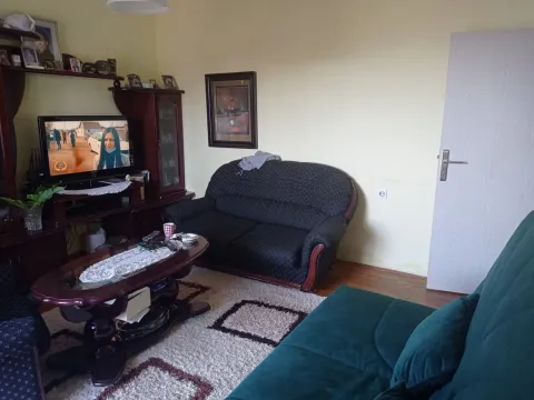 Prodaja, stan, 100m², Tivat, Crna Gora - image 2