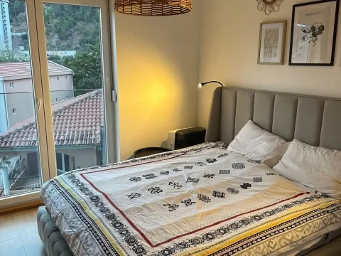Rent, one bedroom apartment, 45m², Centar, Budva - image 8