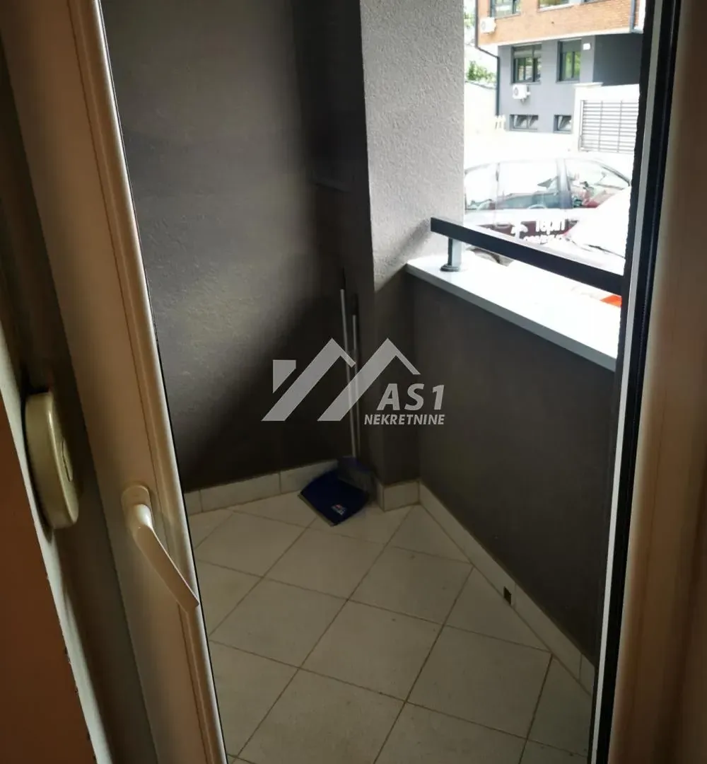 Izdavanje, jednosoban stan, 32m², Telep, Novi Sad Sve Podlokacije