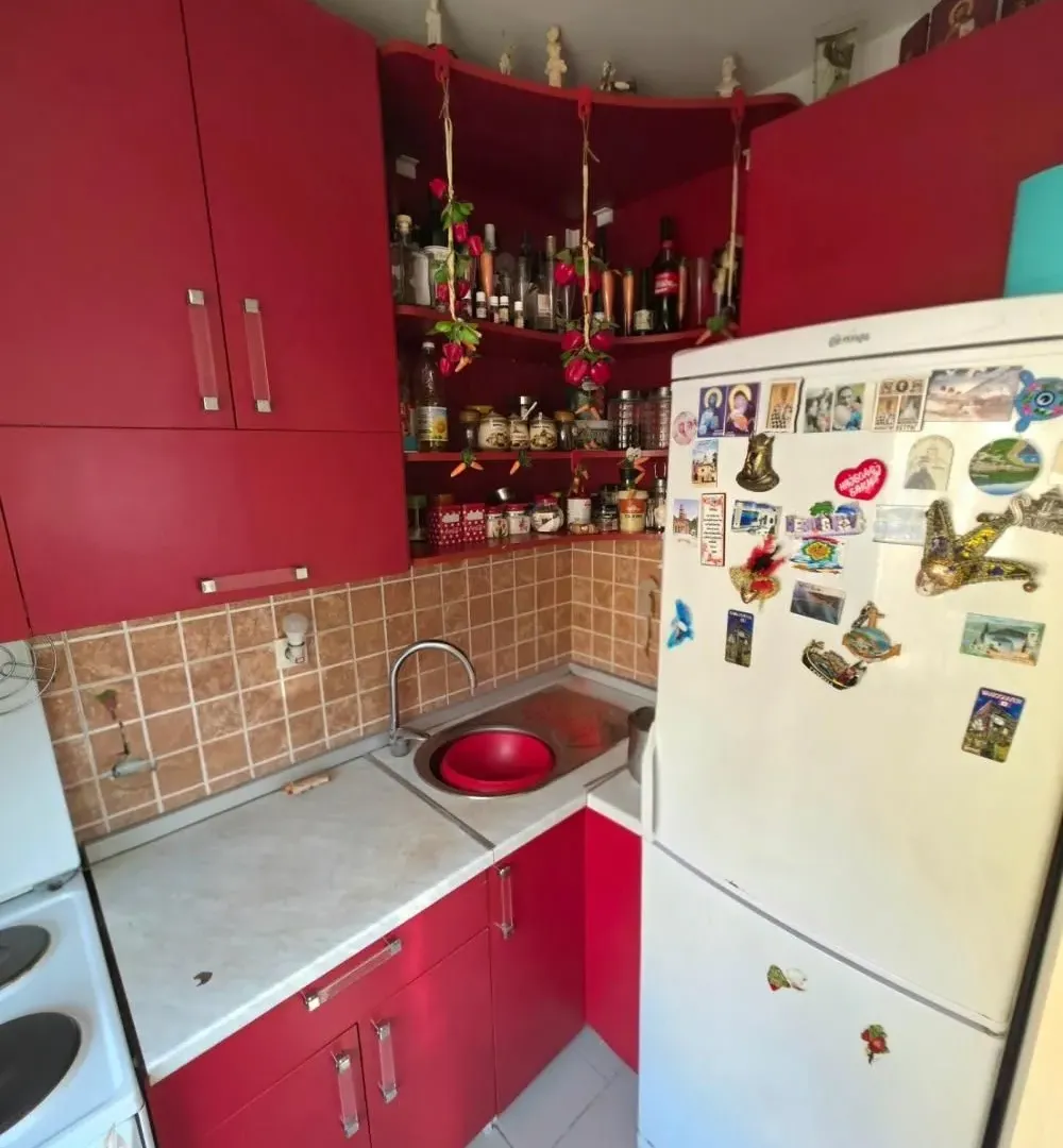 Prodaja, jednosoban stan, 34m², Kneževac, Beograd
