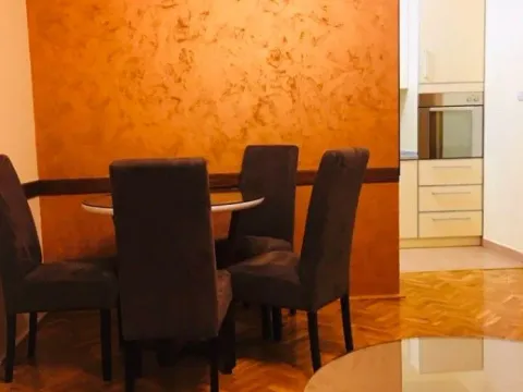 Izdavanje, jednosoban stan, 49m², Stari Aerodrom, Podgorica - image 2