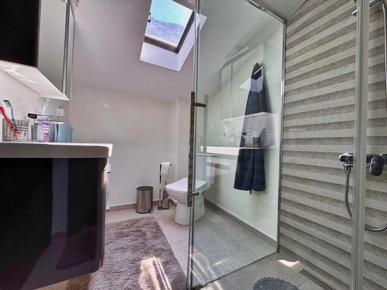 Prodaja, dvosoban stan, 82m², Dobrota, Kotor