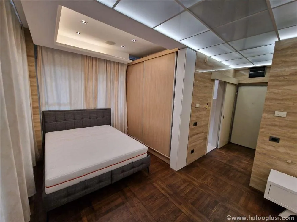 Rent, two bedroom apartment, 48m², Savski Venac, Beograd