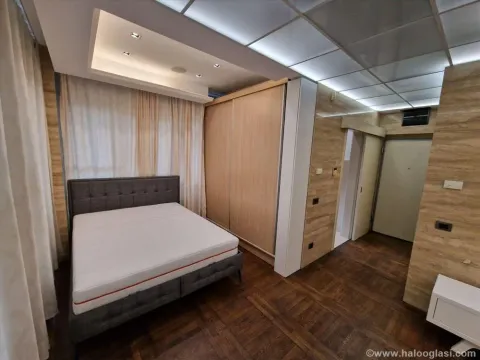 Rent, two bedroom apartment, 48m², Savski Venac, Beograd - image 9