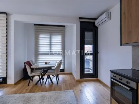 Izdavanje, dvosoban stan, 60m², Cvetkova Pijaca, Zvezdara Sve Podlokacije - image 17