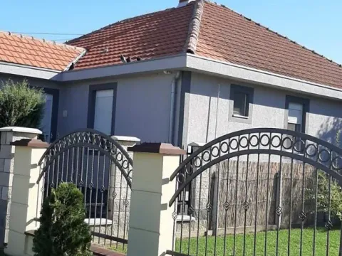 Sale, house, 154m², Sajlovo, Novi Sad Sve Podlokacije - image 16