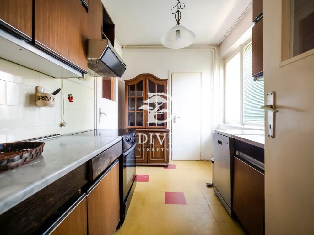 Prodaja, kuća, 103m², Dedinje Sve Podlokacije, Beograd