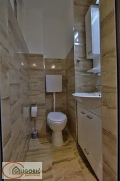 Rent, two bedroom apartment, 64m², Stari Grad, Beograd - image 16