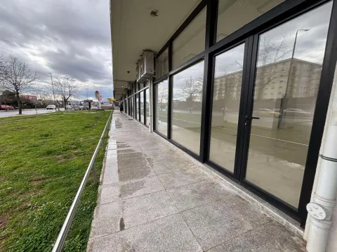 Rent, office space, 123m², Pobrežje, Podgorica - image 3