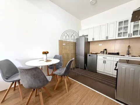 Izdavanje, dvosoban stan, 65m², Ljubović, Podgorica - image 4