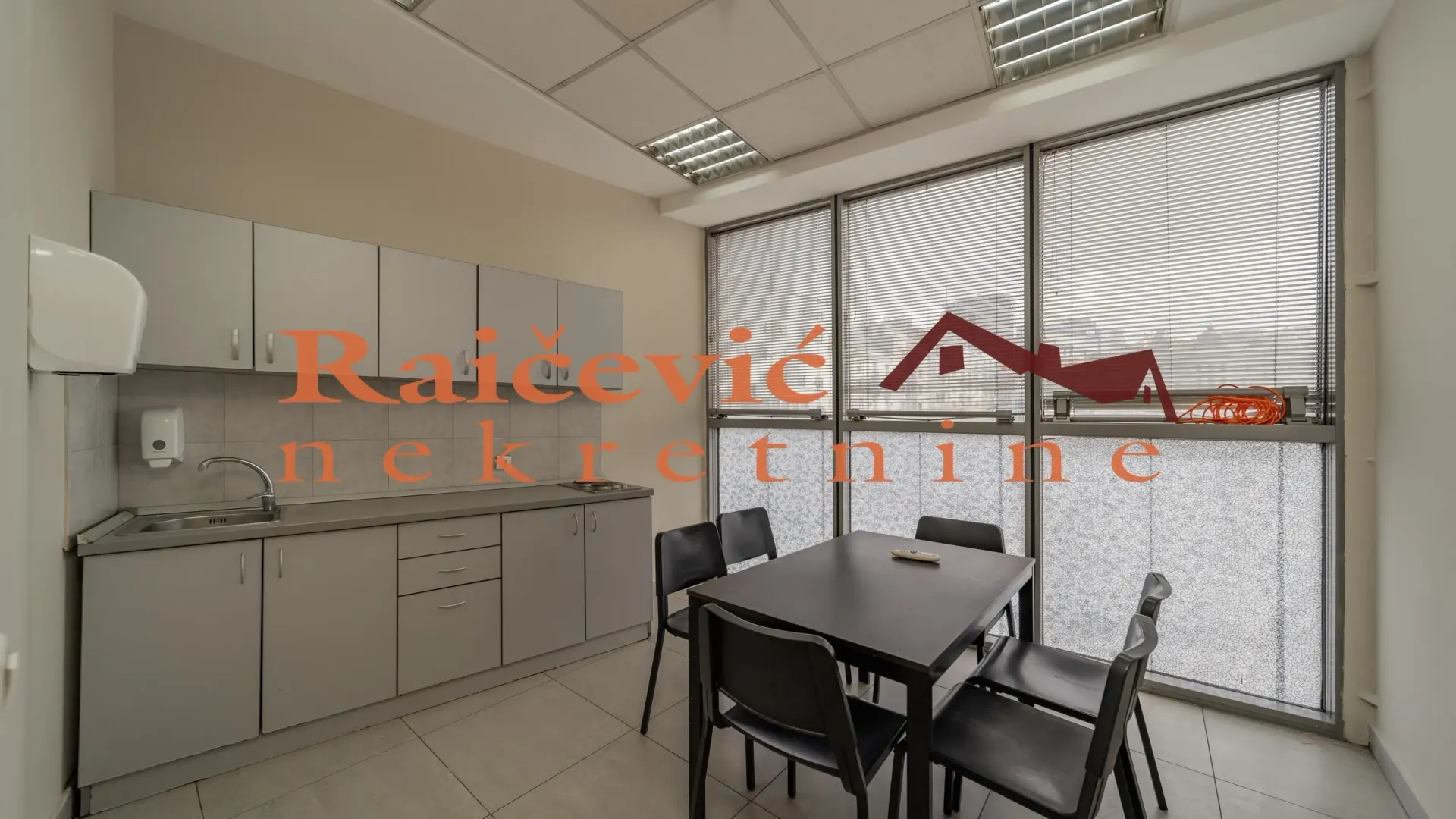 Rent, office space, 216m², Savski Venac, Beograd