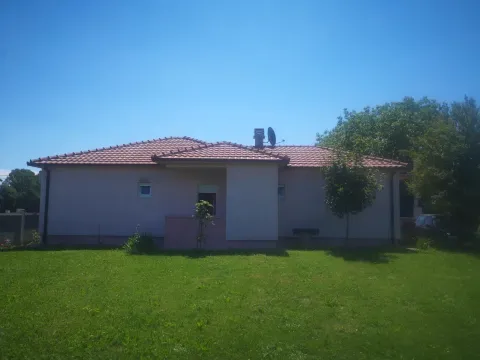 Prodaja, kuća, 135m², Podgorica, Crna Gora - image 4