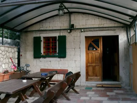Sale, house, 200m², Dobrota, Kotor - image 6