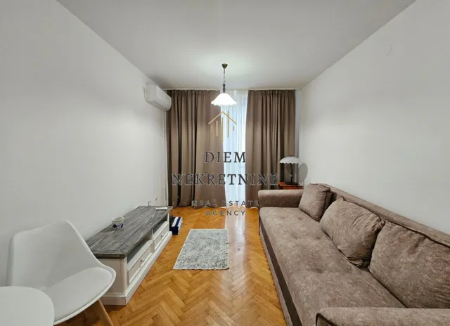Rent, studio apartment, 30m², Centar, Bar
