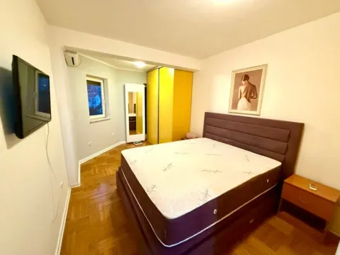 Izdavanje, jednosoban stan, 56m², Preko Morače, Podgorica - image 7