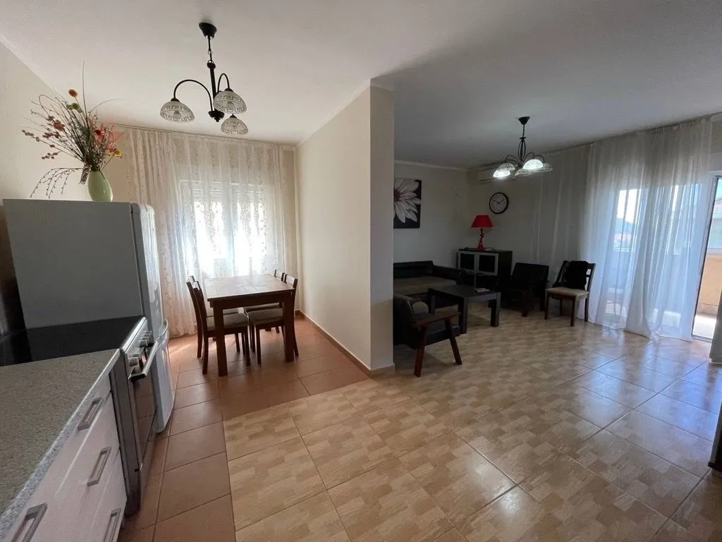 Sale, two bedroom apartment, 85m², Lazi, Budva