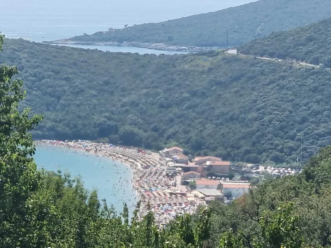 Sale, one bedroom apartment, 65m², Prijevor, Budva