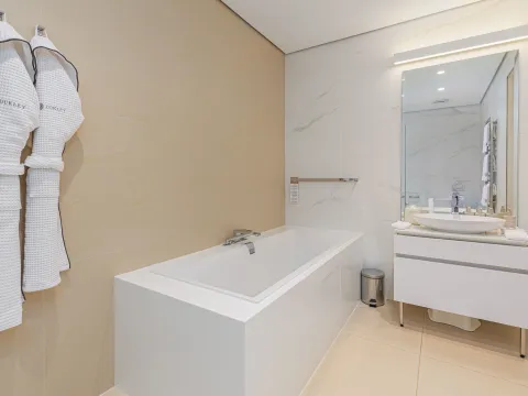 Sale, one bedroom apartment, 99m², Dukley Gardens, Budva - image 13