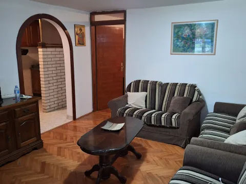 Prodaja, poslovni prostor, 46m², Integralovo, Nikšić - image 2