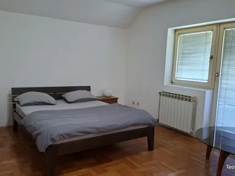 Izdavanje, garsonjera, 120m², Severni Bulevar, Zvezdara Sve Podlokacije - image 10