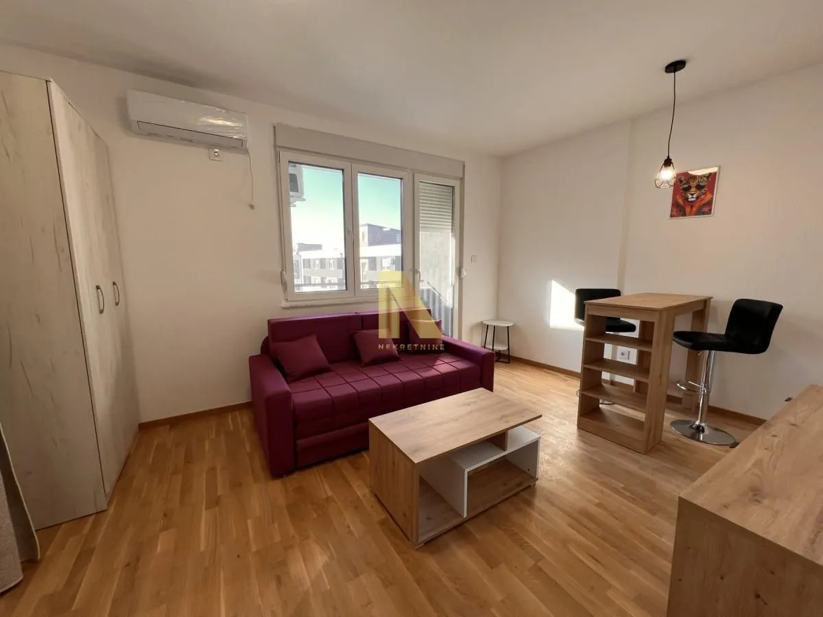 Izdavanje, garsonjera, 30m², Avijatičarsko naselje, Novi Sad Sve Podlokacije