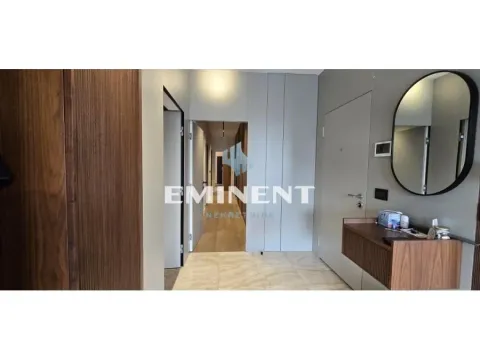 Sale, four bedroom apartment, 120m², Savski Venac, Beograd - image 19