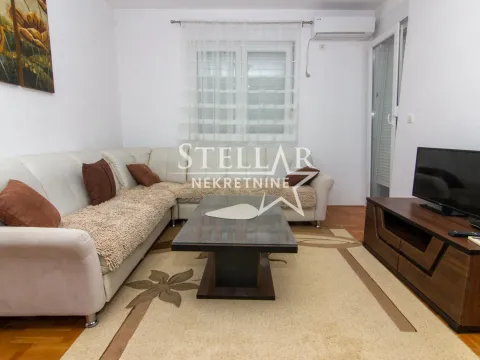 Izdavanje, dvosoban stan, 62m², Stari Aerodrom, Podgorica - image 3