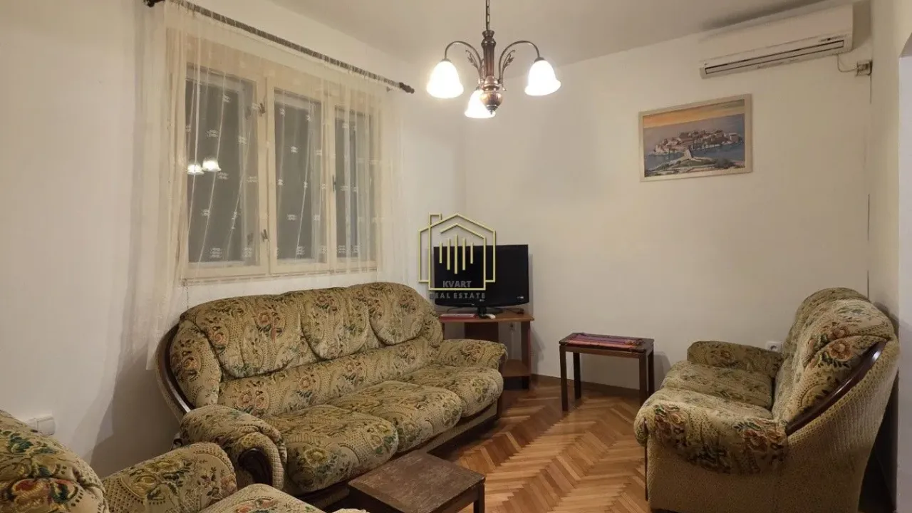 Izdavanje, dvosoban stan, 60m², Tološi, Podgorica