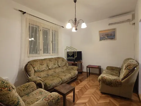 Rent, two bedroom apartment, 60m², Tološi, Podgorica - image 1