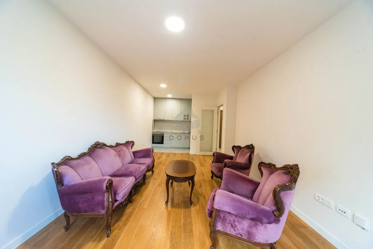 Rent, office space, 49m², Central Point, Podgorica