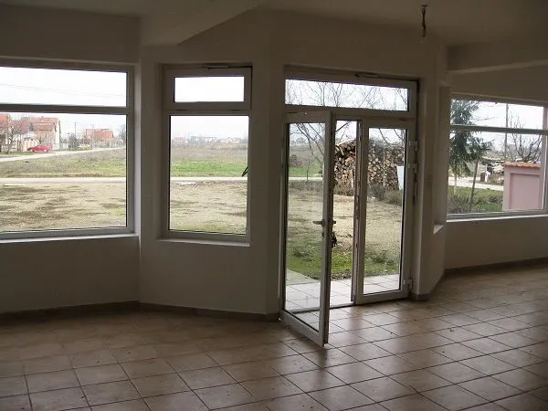 Sale, office space, 700m², Šimanovci, Pećinci