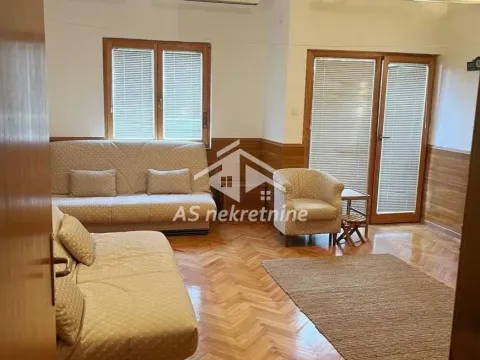 Prodaja, jednosoban stan, 36m², Zlatibor, Srbija - image 1