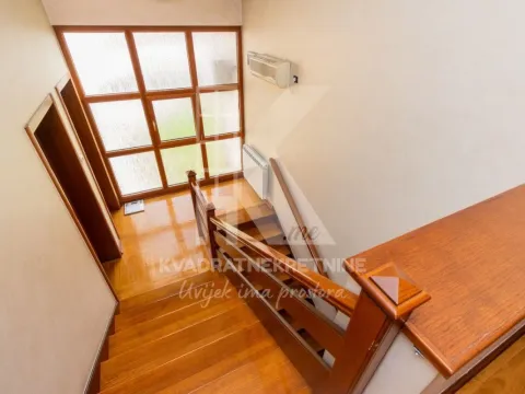 Izdavanje, kuća, 600m², Zeta, Podgorica - image 11